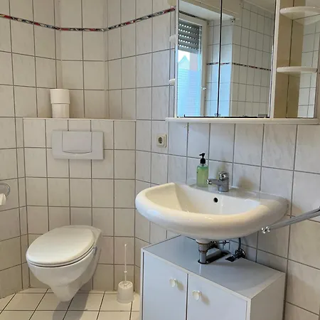 4 Apartment *