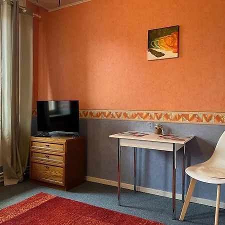 4 Apartment Dolgesheim